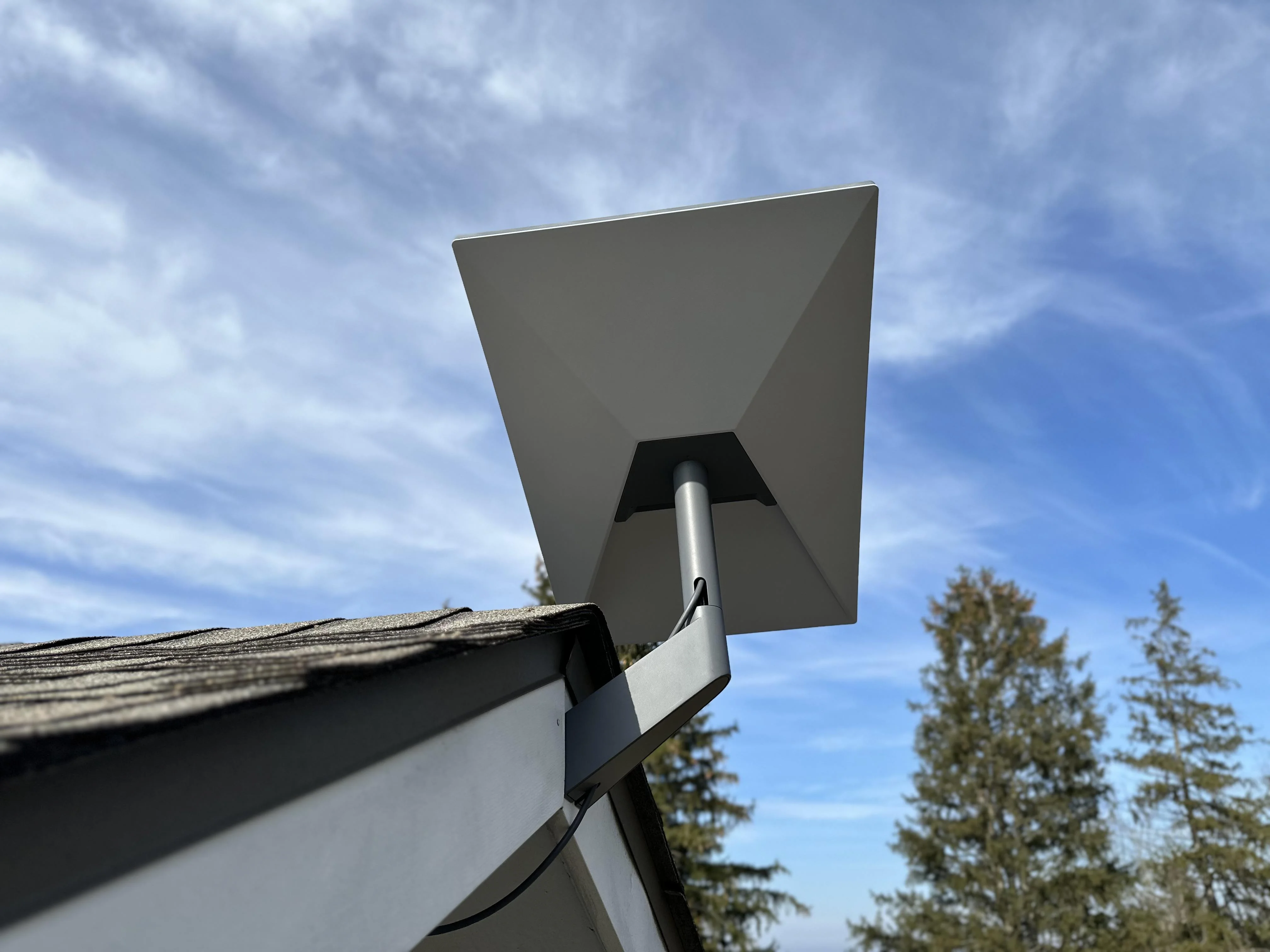 Starlink Standard Wall Mount